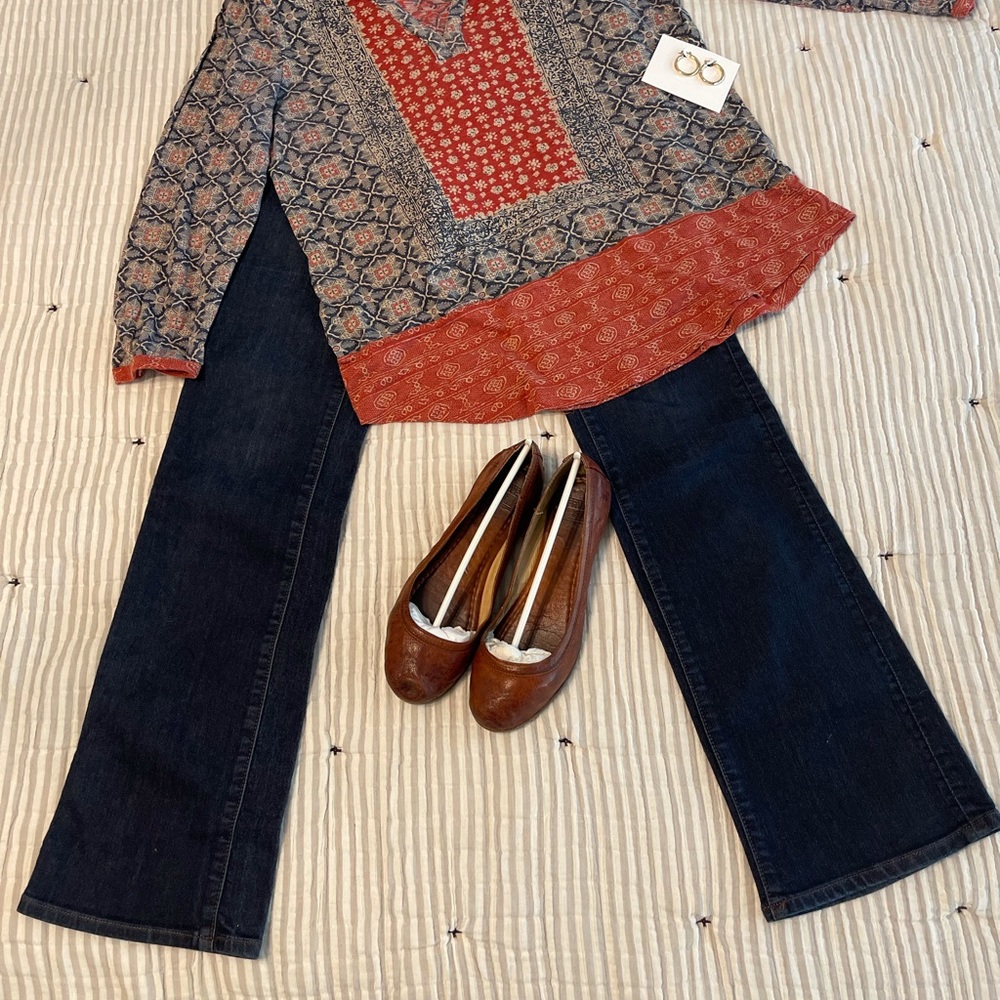 LOFT Curvy Boot Jeans